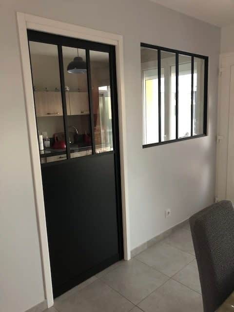 Porte-verriere-sur-mesure-rotated-1