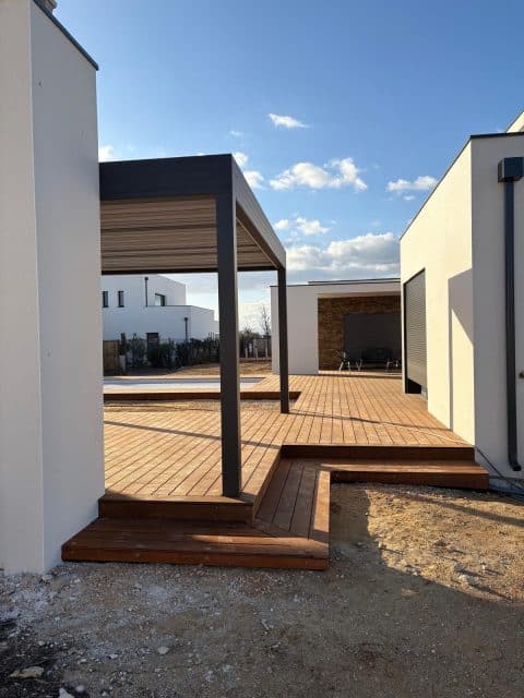 pergola